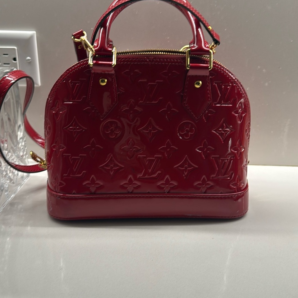 Louis Vuitton Monogram Vernis Alma BB Satchel (DOES NOT INCLUDE LOCK OR KEY)